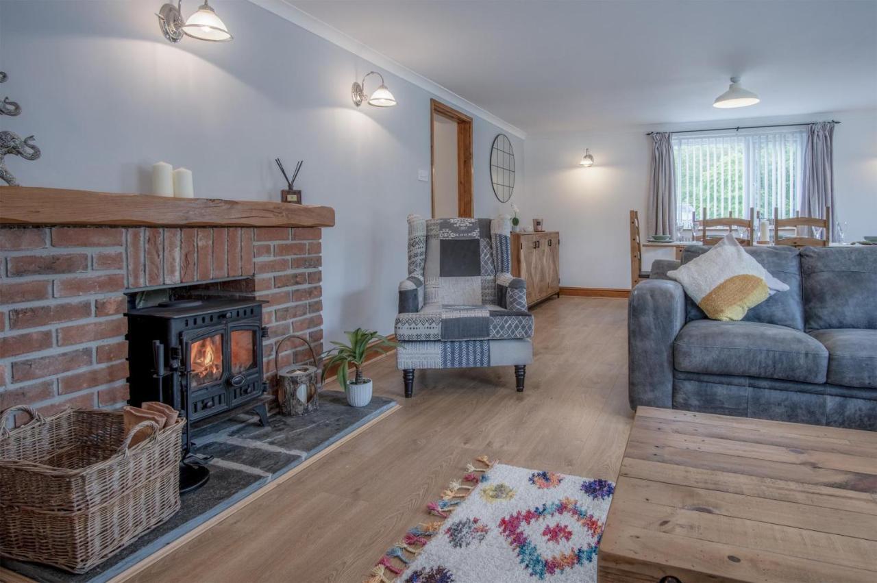 Tucking Mill - 3 Bedroom Holiday Home - Stepaside Stepaside  Bagian luar foto