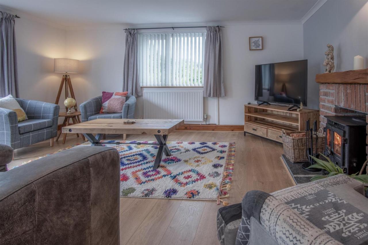 Tucking Mill - 3 Bedroom Holiday Home - Stepaside Stepaside  Bagian luar foto