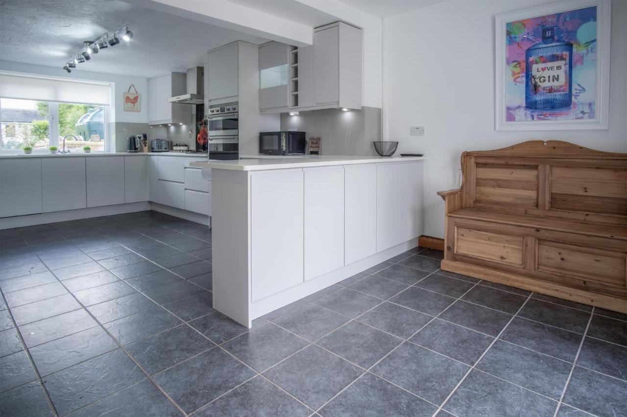 Tucking Mill - 3 Bedroom Holiday Home - Stepaside Stepaside  Bagian luar foto