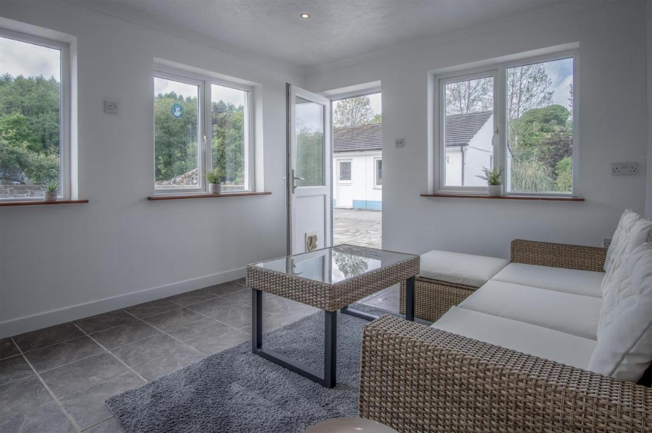 Tucking Mill - 3 Bedroom Holiday Home - Stepaside Stepaside  Bagian luar foto